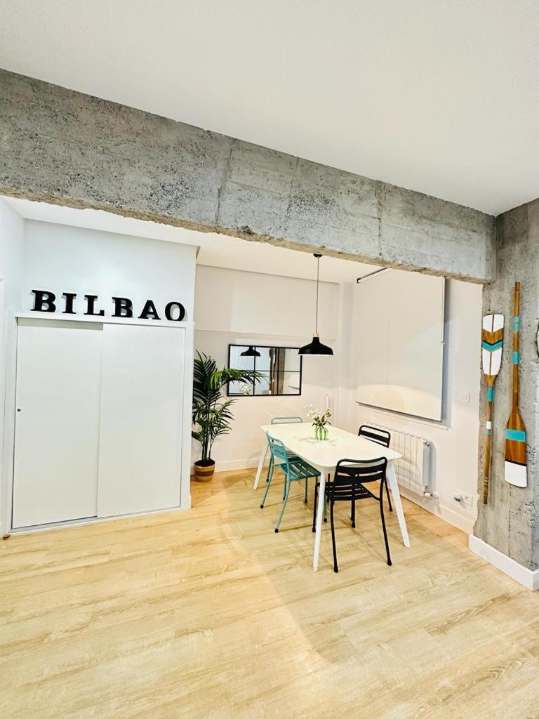 Alhondiga City Center By Sleep In Bilbao Eksteriør billede